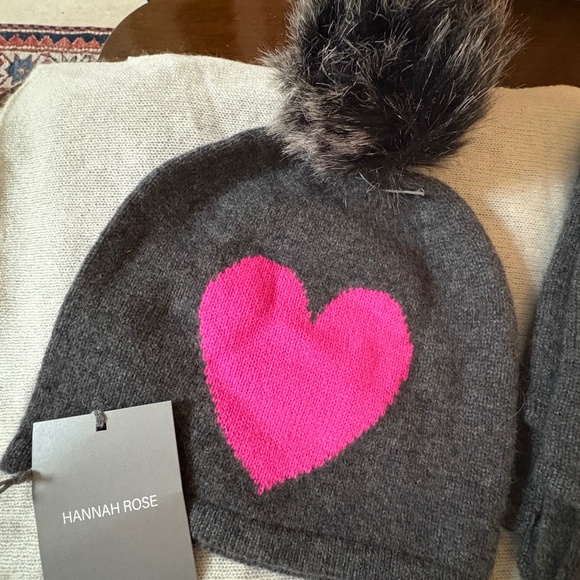 Philosophy Charcoal Heart Sweater + Hannah Rose 100% Cashmere Hat & Gloves (NWT) - Picture 7 of 10